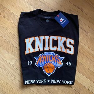 New York Knicks t-shirt brand new